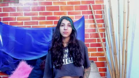 Snapshot of marllena chatting on January 11, 11:34 am mar online show from January 11, 11:34 am