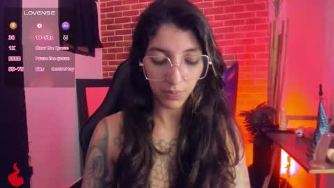 Snapshot of marllena chatting on September 16, 12:24 pm mar online show from September 16, 12:24 pm