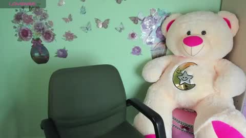 Marly Anal  online show from August 4, 3:34 am