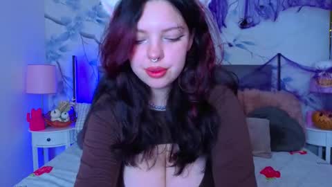 Snapshot of mars_elina chatting on October 30, 7:55 am Marselina online show from October 30, 7:55 am