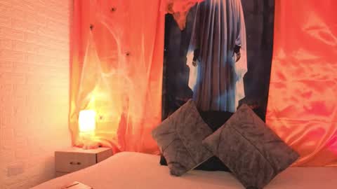 marscarlett online show from October 7, 4:28 am