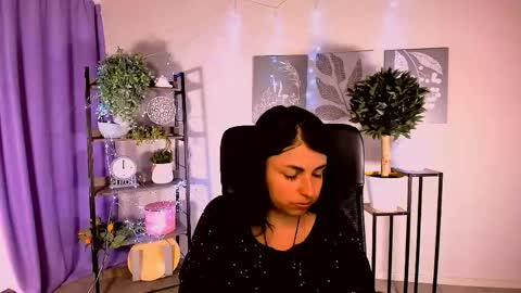 martaedams online show from June 1, 6:26 am