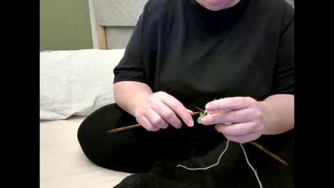 Martha online show from April 17, 2:24 am