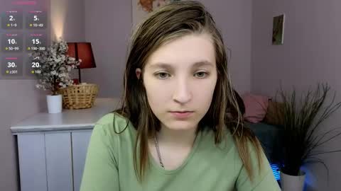 Snapshot of marthalune chatting on October 19, 10:28 am Martha online show from October 19, 10:28 am