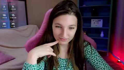 Snapshot of marthalune chatting on September 30, 10:21 am Martha online show from September 30, 10:21 am