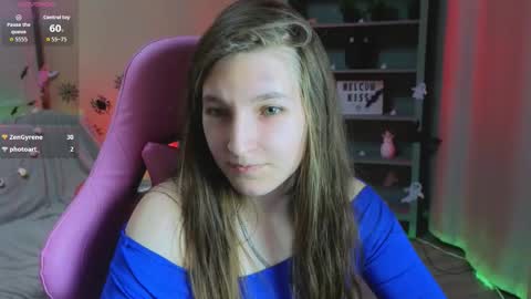 Snapshot of marthalune chatting on October 28, 10:43 am Martha online show from October 28, 10:43 am