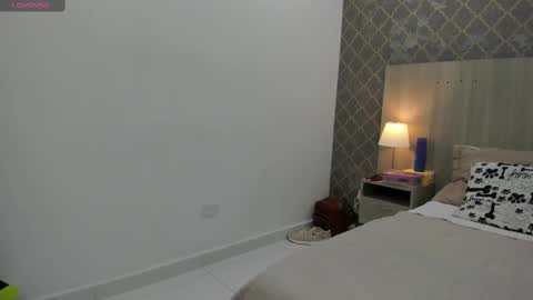 Snapshot of martina_ayala chatting on September 22, 12:03 pm Martina online show from September 22, 12:03 pm