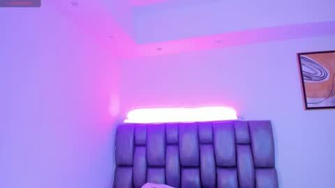 Snapshot of martina_mancinii chatting on February 15, 12:43 pm Martina online show from February 15, 12:43 pm