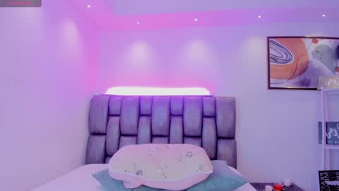 Snapshot of martina_mancinii chatting on January 23, 11:48 am Martina online show from January 23, 11:48 am