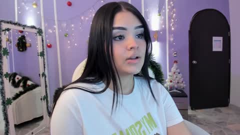 Martina  online show from December 4, 7:45 pm