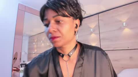 Snapshot of martina_touss chatting on October 24, 11:39 am martina touss online show from October 24, 11:39 am