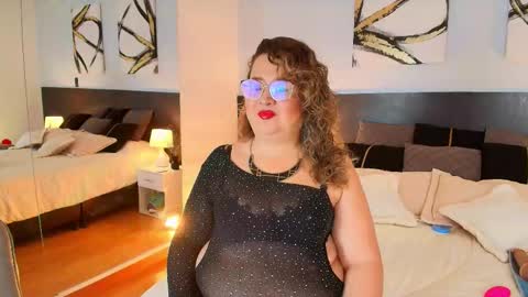 Martina Caicedo online show from September 30, 11:05 am