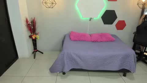 Martina online show from December 17, 11:27 pm