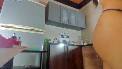 Snapshot of martinarossi chatting on March 3, 7:03 pm ... ... online show from March 3, 7:03 pm
