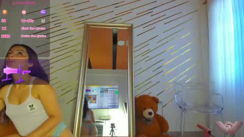 Snapshot of martinarossi chatting on January 17, 6:44 pm ... ... online show from January 17, 6:44 pm