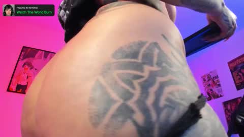 Val online show from October 29, 10:01 pm