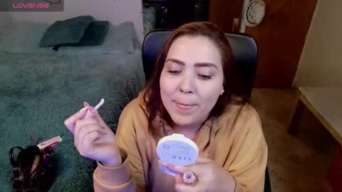Snapshot of martiniella chatting on January 12, 11:36 pm Antonella Martini online show from January 12, 11:36 pm