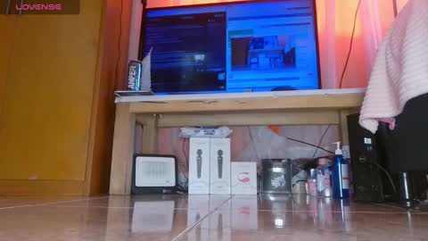 Snapshot of martiniella chatting on December 19, 8:02 pm Antonella Martini online show from December 19, 8:02 pm
