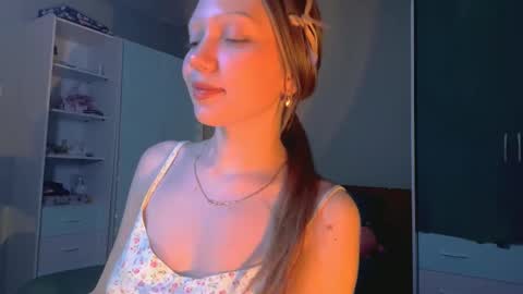 Emily online show from October 2, 8:03 pm