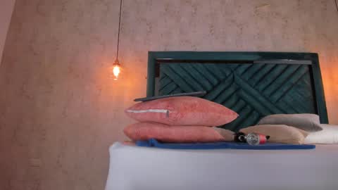 Snapshot of marttina_ruiz chatting on September 26, 10:18 pm Martina online show from September 26, 10:18 pm