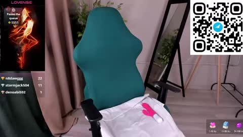 mary__bailey online show from May 21, 1:58 am