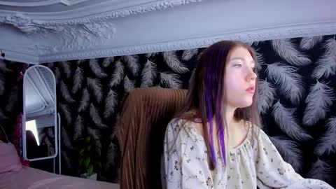 Im Mary online show from September 12, 9:44 pm