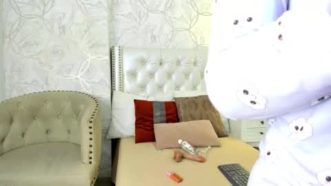 mary joseph online show from November 19, 7:58 pm