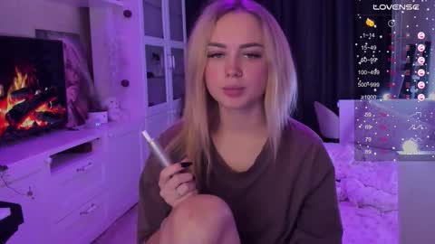 Mary online show from October 13, 8:55 pm