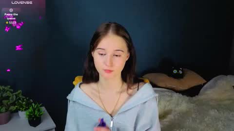 mary online show from September 24, 8:08 pm