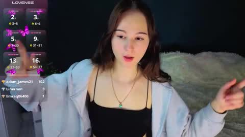 mary online show from September 25, 8:17 pm