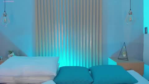 Snapshot of mary_suarez chatting on March 4, 3:44 am Maria online show from March 4, 3:44 am