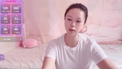 mary_uu online show from September 23, 6:33 am