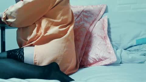 marycrazy2025 online show from December 14, 9:20 pm