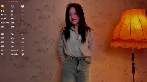 Stephie online show from February 4, 8:23 pm