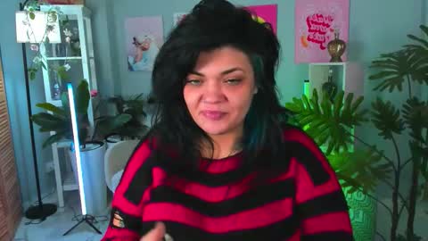 Mary online show from November 5, 2:39 am