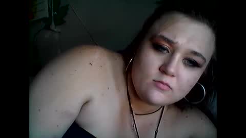 Snapshot of maryjane7036 chatting on February 17, 8:49 pm maryjane7036 online show from February 17, 8:49 pm
