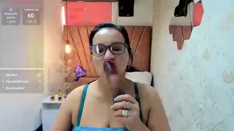Snapshot of marylinmilf chatting on September 25, 8:50 pm Marylin online show from September 25, 8:50 pm