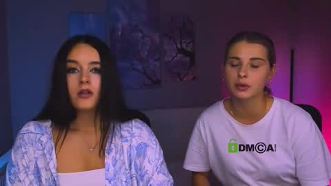 Mary online show from September 22, 2:26 pm