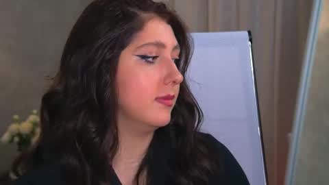 Mary Miller online show from October 7, 9:57 am