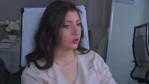 Mary Miller online show from November 7, 9:48 am