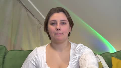 Snapshot of marymurrays chatting on March 10, 8:45 pm MaryMurrays online show from March 10, 8:45 pm