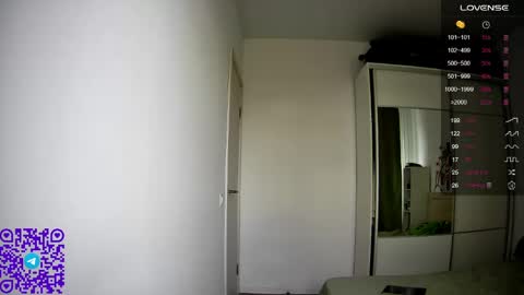 Ela online show from May 28, 3:32 pm