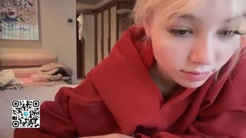 Maya online show from November 1, 6:50 am