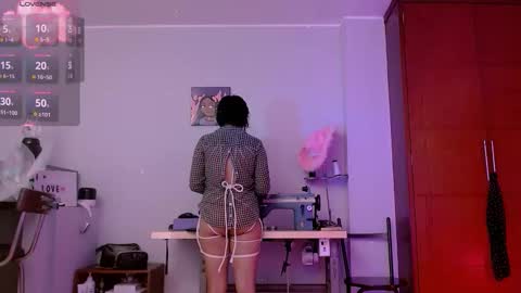 Snapshot of mattilda_18 chatting on September 11, 8:20 pm mattilda_18 online show from September 11, 8:20 pm