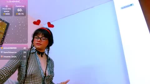 Snapshot of mattilda_18 chatting on February 27, 7:12 am mattilda_18 online show from February 27, 7:12 am