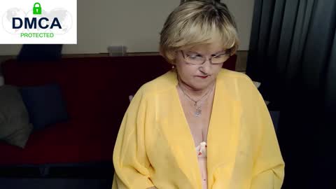 Lana online show from October 29, 5:37 pm