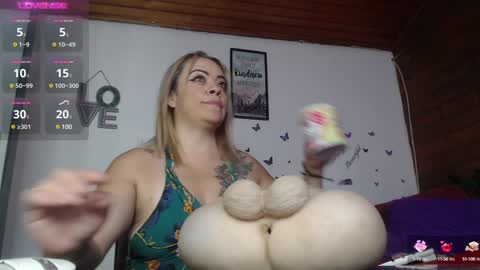 Mature liaa online show from January 6, 8:50 pm