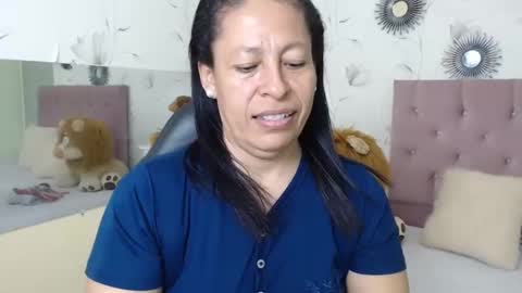 Snapshot of mature_martina_ chatting on February 11, 6:55 pm Martina online show from February 11, 6:55 pm