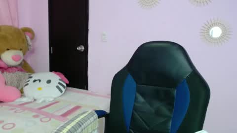 Snapshot of mature_martina_ chatting on February 3, 11:36 pm Martina online show from February 3, 11:36 pm