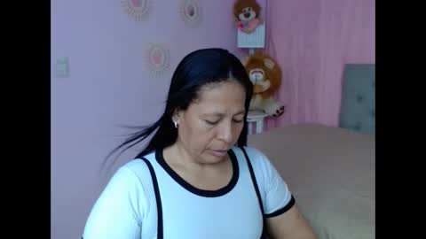 Snapshot of mature_martina_ chatting on October 13, 7:49 pm Martina online show from October 13, 7:49 pm